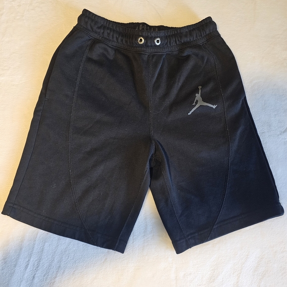 Jordan Shorts Kids M Black - Picture 1 of 7